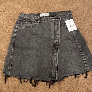 Free People - Jean Skirt - Sulphor Black -size 26